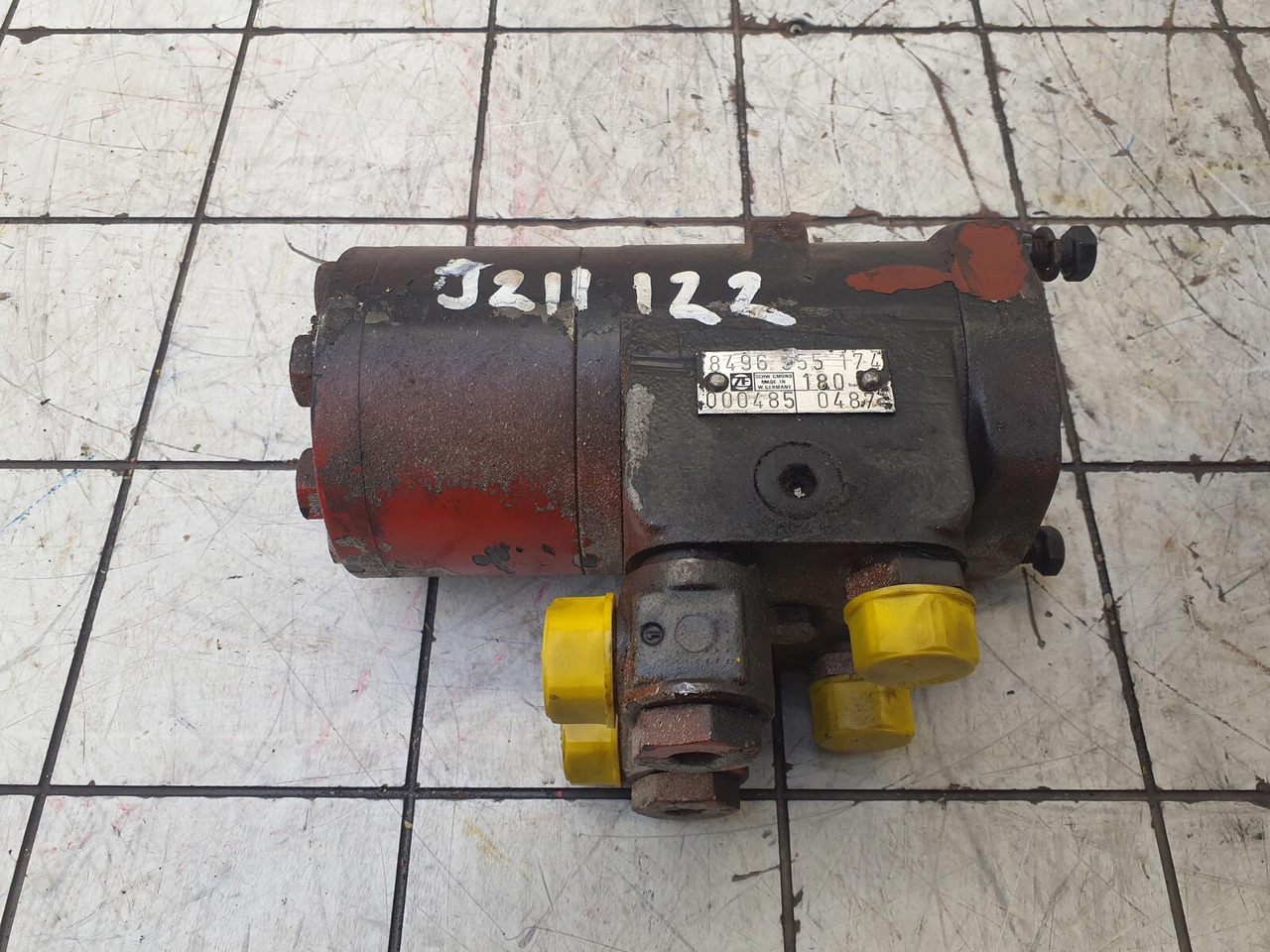 ZF ZF steering pump - Čerpadlo riadenia pre Žeriav: obrázok 1 ZF ZF steering pump - Čerpadlo riadenia pre Žeriav: obrázok 1