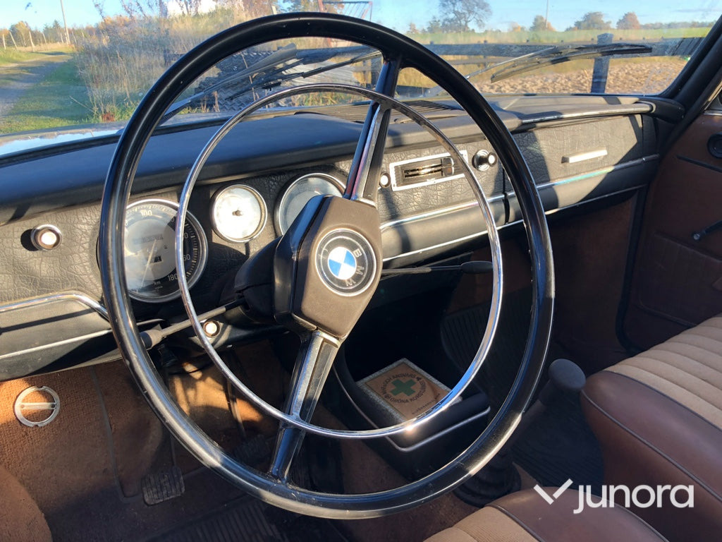 Automobil BMW - 1800 1966: obrázok 24 Automobil BMW - 1800 1966: obrázok 24