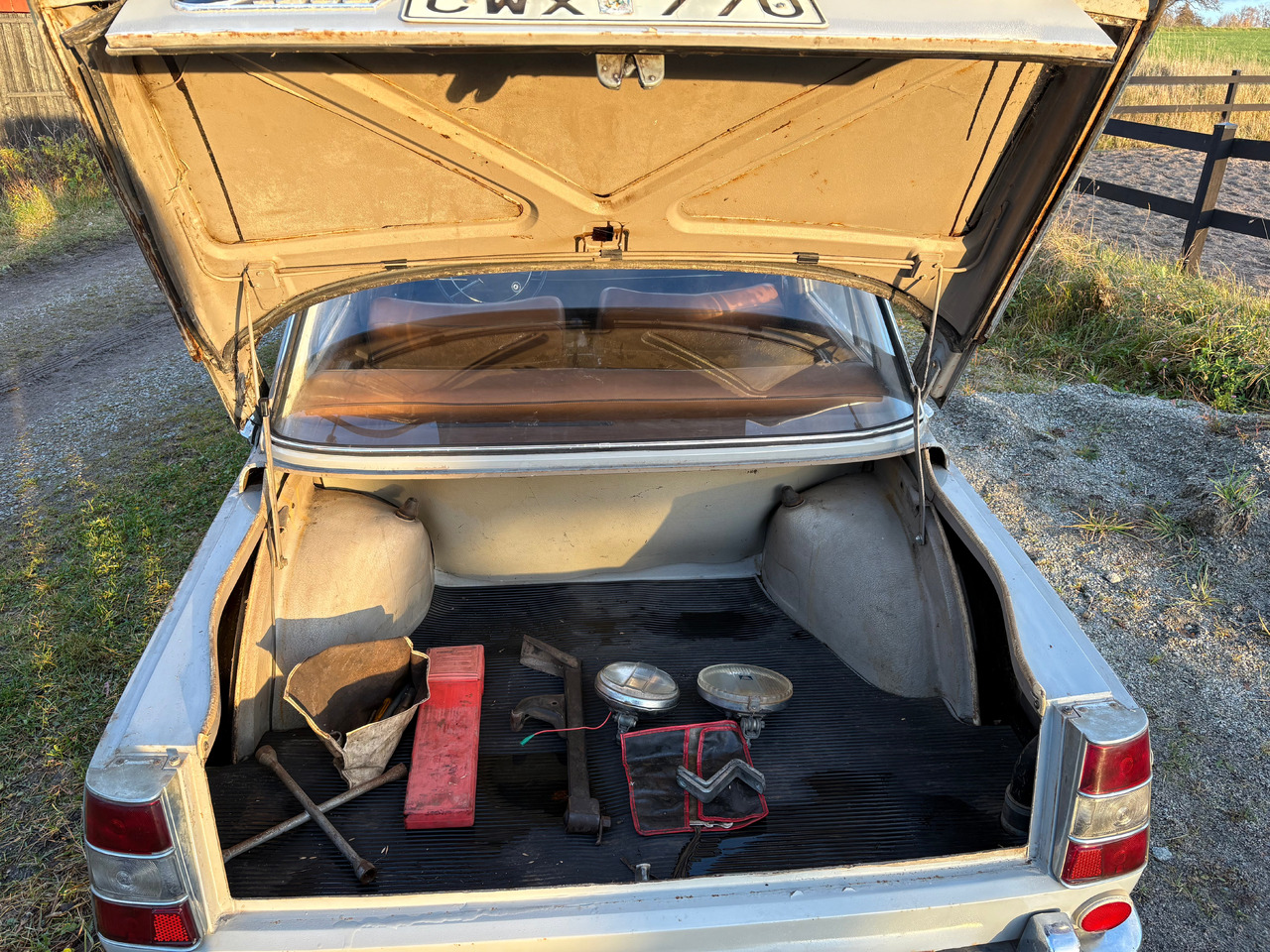 Automobil BMW - 1800 1966: obrázok 28 Automobil BMW - 1800 1966: obrázok 28