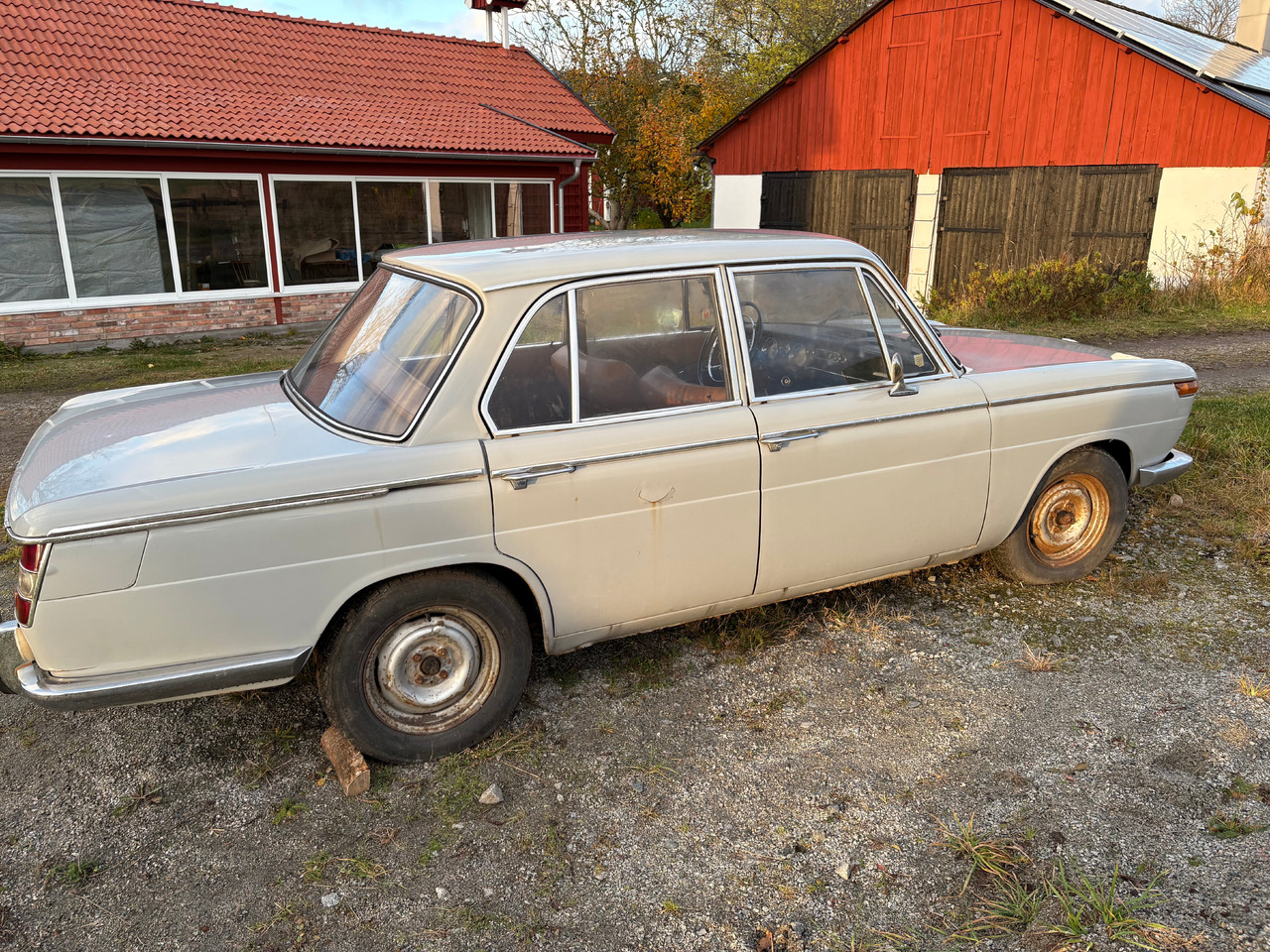 Automobil BMW - 1800 1966: obrázok 9 Automobil BMW - 1800 1966: obrázok 9