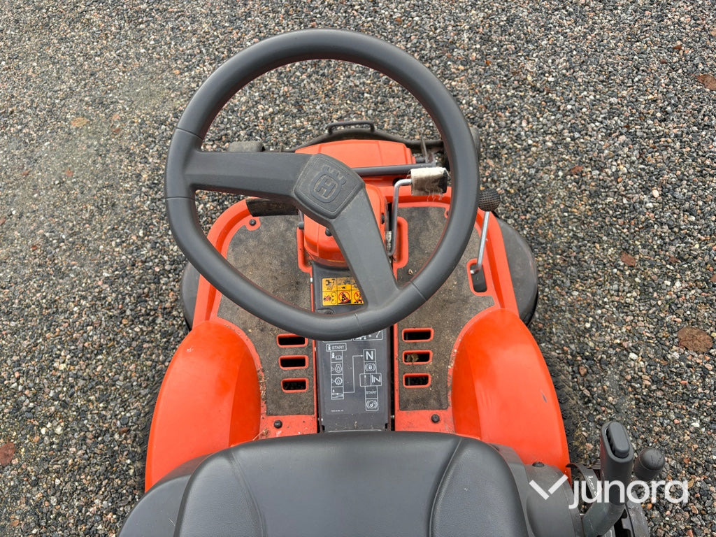 Záhradná kosačka Gräsklippare - Husqvarna Rider R13 C: obrázok 8