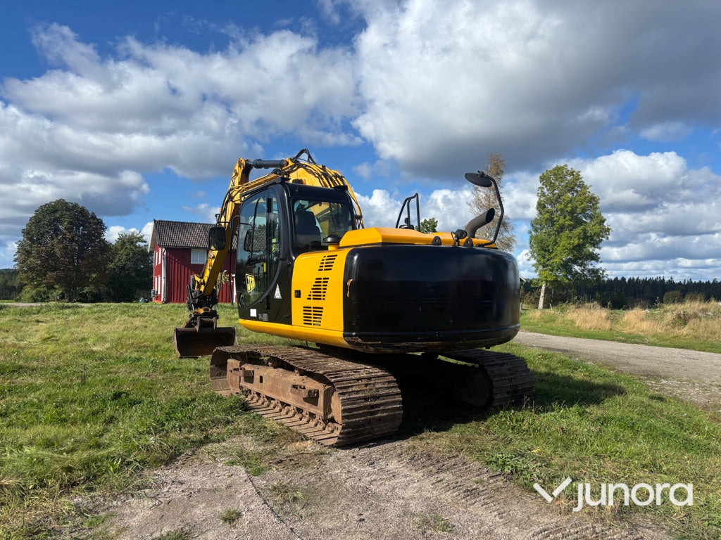 Grävmaskin - JCB JS130LC - Pásové rýpadlo: obrázok 4 Grävmaskin - JCB JS130LC - Pásové rýpadlo: obrázok 4