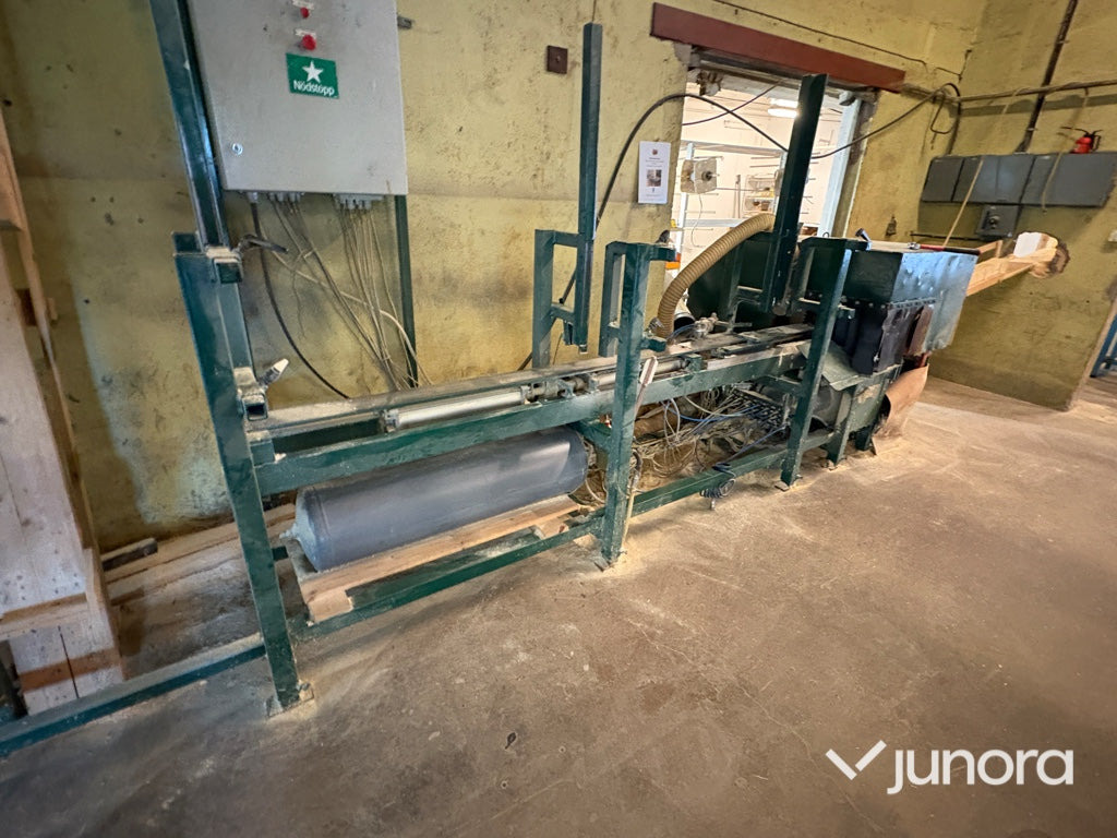 Kloss-kap - Drevoobrábací stroj: obrázok 1 Kloss-kap - Drevoobrábací stroj: obrázok 1