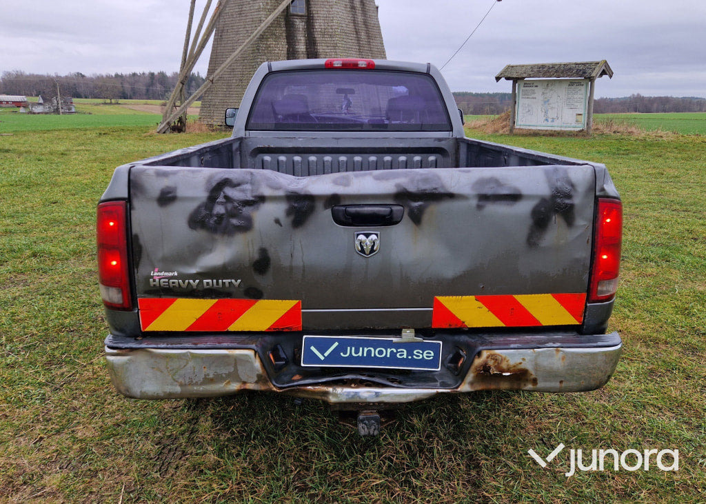 Lastbil - Dodge, RAM ST 2500 Quad, Cummins - Pick-up: obrázok 3 Lastbil - Dodge, RAM ST 2500 Quad, Cummins - Pick-up: obrázok 3