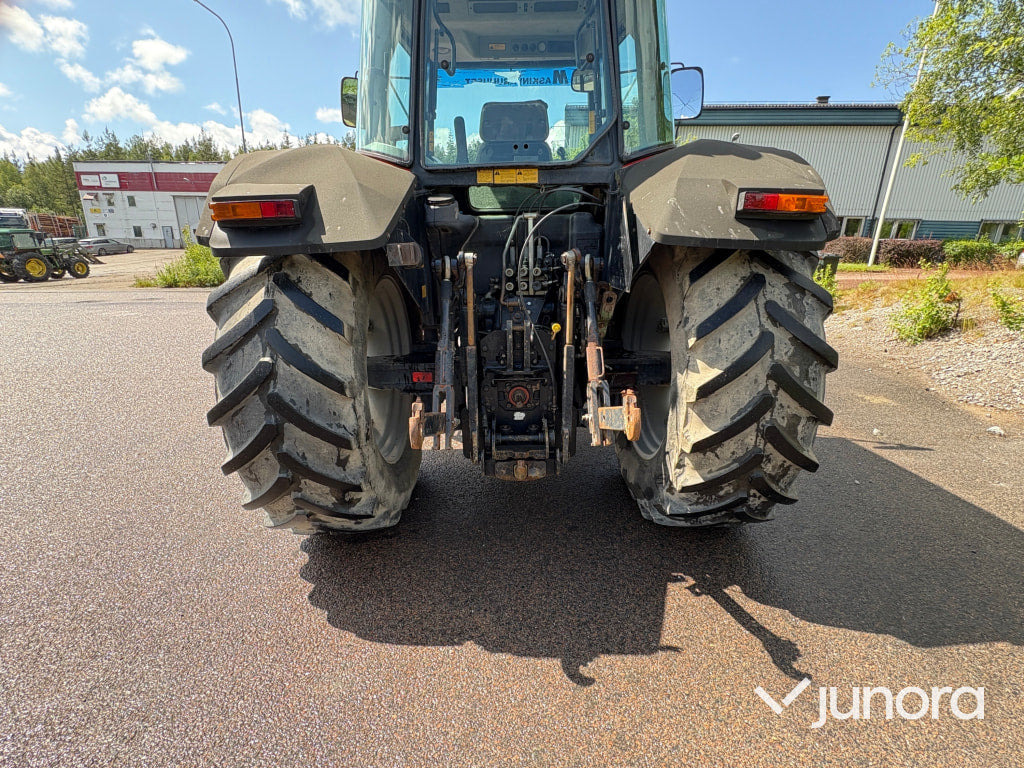 Massey Ferguson 6270 med Lastare - Traktor: obrázok 5 Massey Ferguson 6270 med Lastare - Traktor: obrázok 5