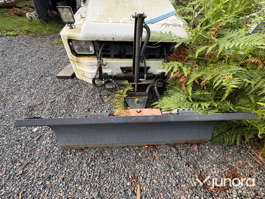 Plogbil - Bagagetruck - Batožinový traktor: obrázok 4 Plogbil - Bagagetruck - Batožinový traktor: obrázok 4