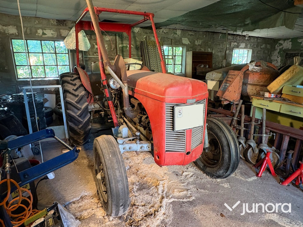 Traktor - Ferguson, Grålle - Traktor: obrázok 1 Traktor - Ferguson, Grålle - Traktor: obrázok 1