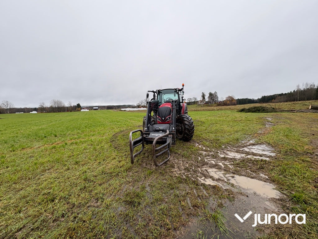 Traktor - Valtra A115 - Traktor: obrázok 3 Traktor - Valtra A115 - Traktor: obrázok 3
