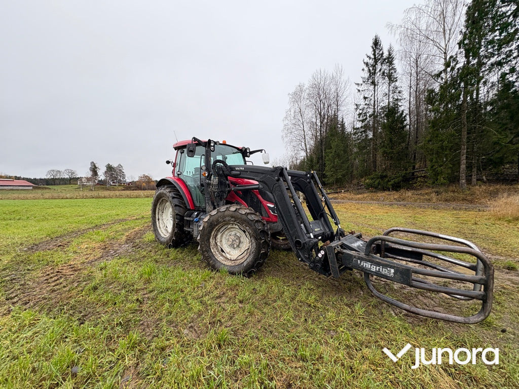 Traktor - Valtra A115 - Traktor: obrázok 5 Traktor - Valtra A115 - Traktor: obrázok 5