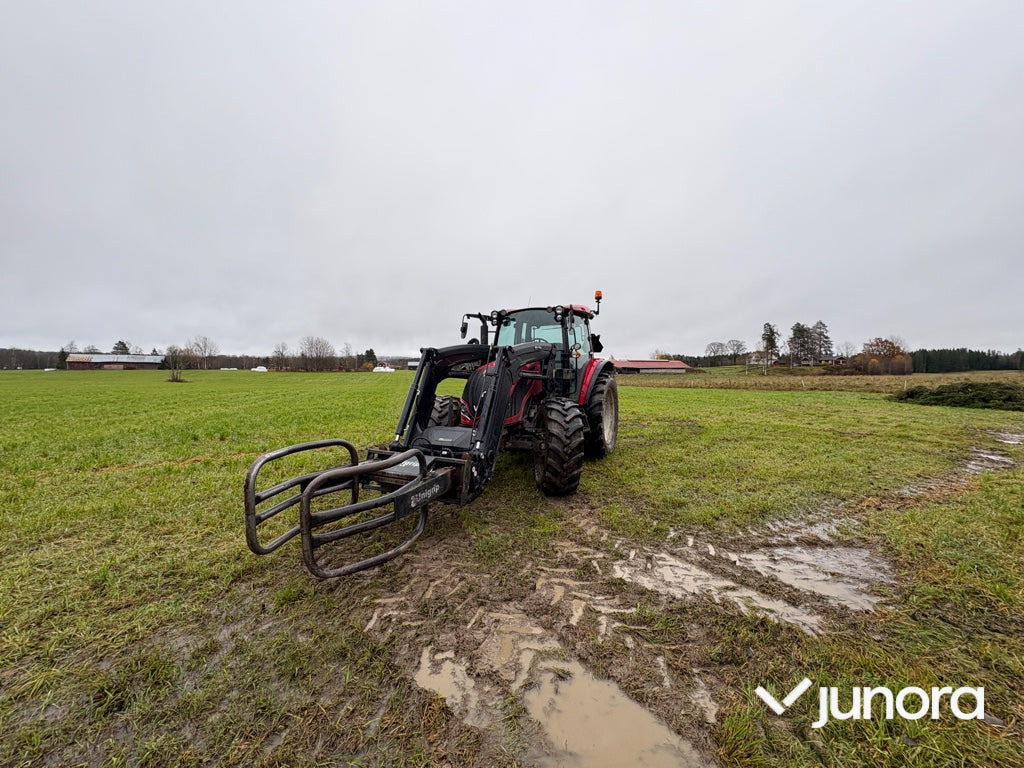 Traktor - Valtra A115 - Traktor: obrázok 2 Traktor - Valtra A115 - Traktor: obrázok 2
