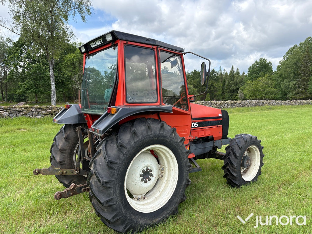 Valmet 305 - Traktor: obrázok 5 Valmet 305 - Traktor: obrázok 5