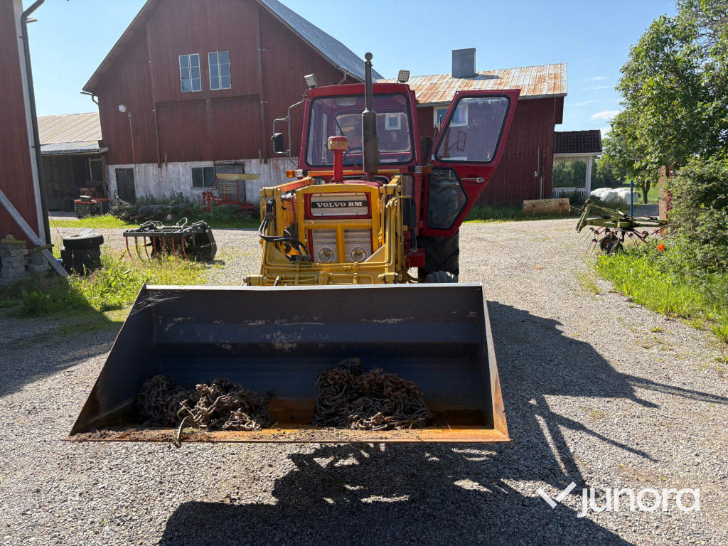 Volvo BM 650 - Traktor: obrázok 4 Volvo BM 650 - Traktor: obrázok 4