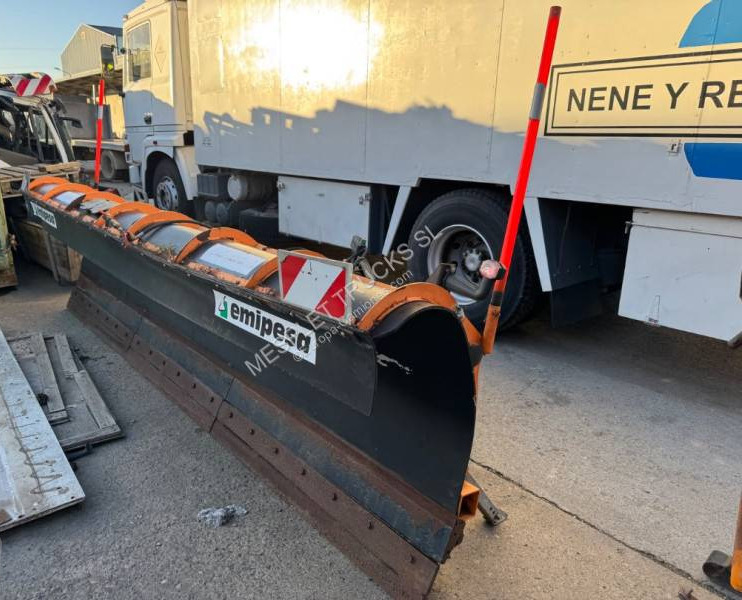 Giletta - Radlica na sneh: obrázok 3 Giletta - Radlica na sneh: obrázok 3