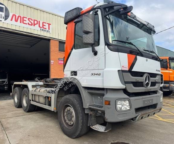 Mercedes Actros 3346 - Hákový nosič kontajnerov: obrázok 5 Mercedes Actros 3346 - Hákový nosič kontajnerov: obrázok 5