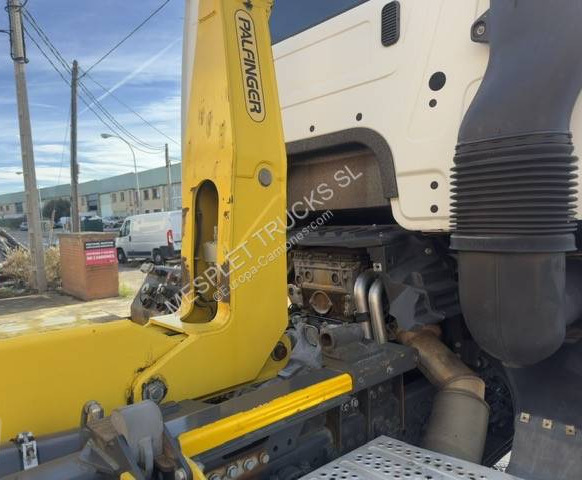 Mercedes Arocs 2645 K - Hákový nosič kontajnerov: obrázok 5 Mercedes Arocs 2645 K - Hákový nosič kontajnerov: obrázok 5