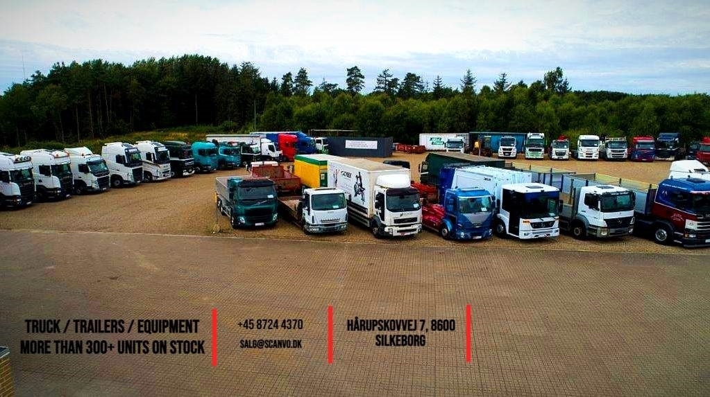 Ekeri TTS3LL 3 aks køletrailer foldedøre - lift - Náves chladírenské: obrázok 3 Ekeri TTS3LL 3 aks køletrailer foldedøre - lift - Náves chladírenské: obrázok 3