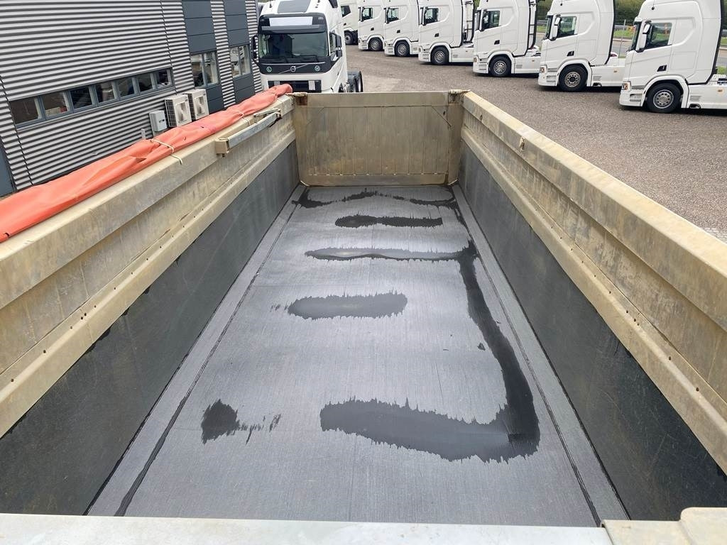 HK Tipper S38B 25m3 alu kasse m-plastindlæg - Náves sklápěcí: obrázok 5 HK Tipper S38B 25m3 alu kasse m-plastindlæg - Náves sklápěcí: obrázok 5