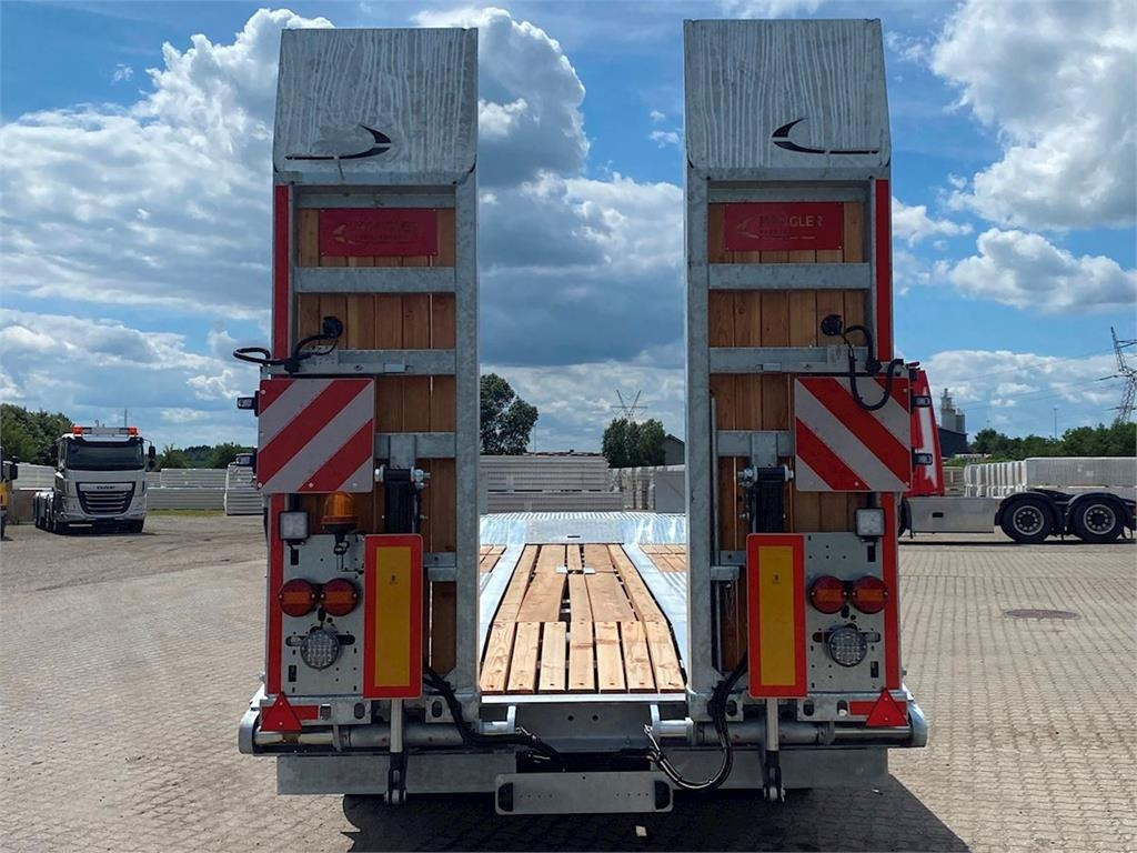 Hangler DTS 300 3 akslet med ramper - Príves podvalník: obrázok 5 Hangler DTS 300 3 akslet med ramper - Príves podvalník: obrázok 5