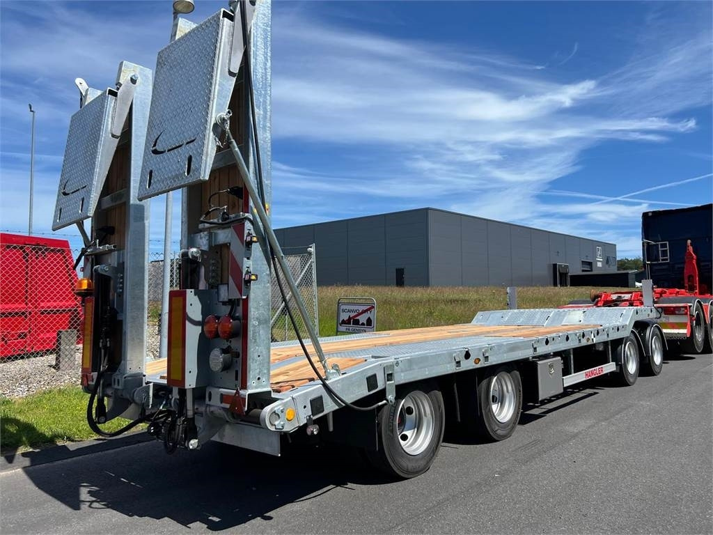 Hangler VTS-H 400 4 akslet - 2 delt ramper - Príves podvalník: obrázok 1 Hangler VTS-H 400 4 akslet - 2 delt ramper - Príves podvalník: obrázok 1