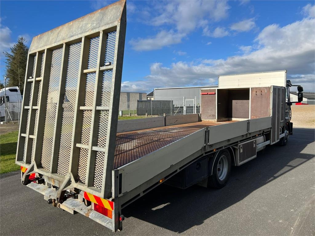 Iveco Euro Cargo 120 E22  - Nákladné vozidlo na prepravu automobilov: obrázok 4 Iveco Euro Cargo 120 E22  - Nákladné vozidlo na prepravu automobilov: obrázok 4