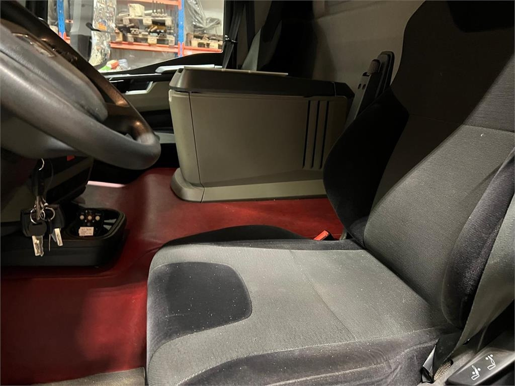 MAN TGL 12-220 BL - Plachtové nákladné vozidlo: obrázok 5 MAN TGL 12-220 BL - Plachtové nákladné vozidlo: obrázok 5