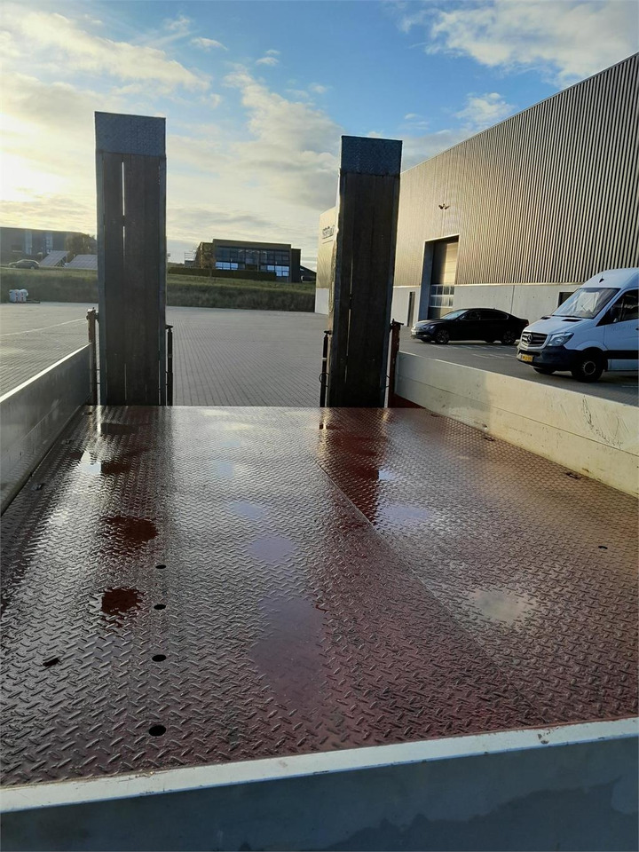 MTDK KC200 11,8 ton 5,2 mtr lad + ramper - Príves podvalník: obrázok 4 MTDK KC200 11,8 ton 5,2 mtr lad + ramper - Príves podvalník: obrázok 4