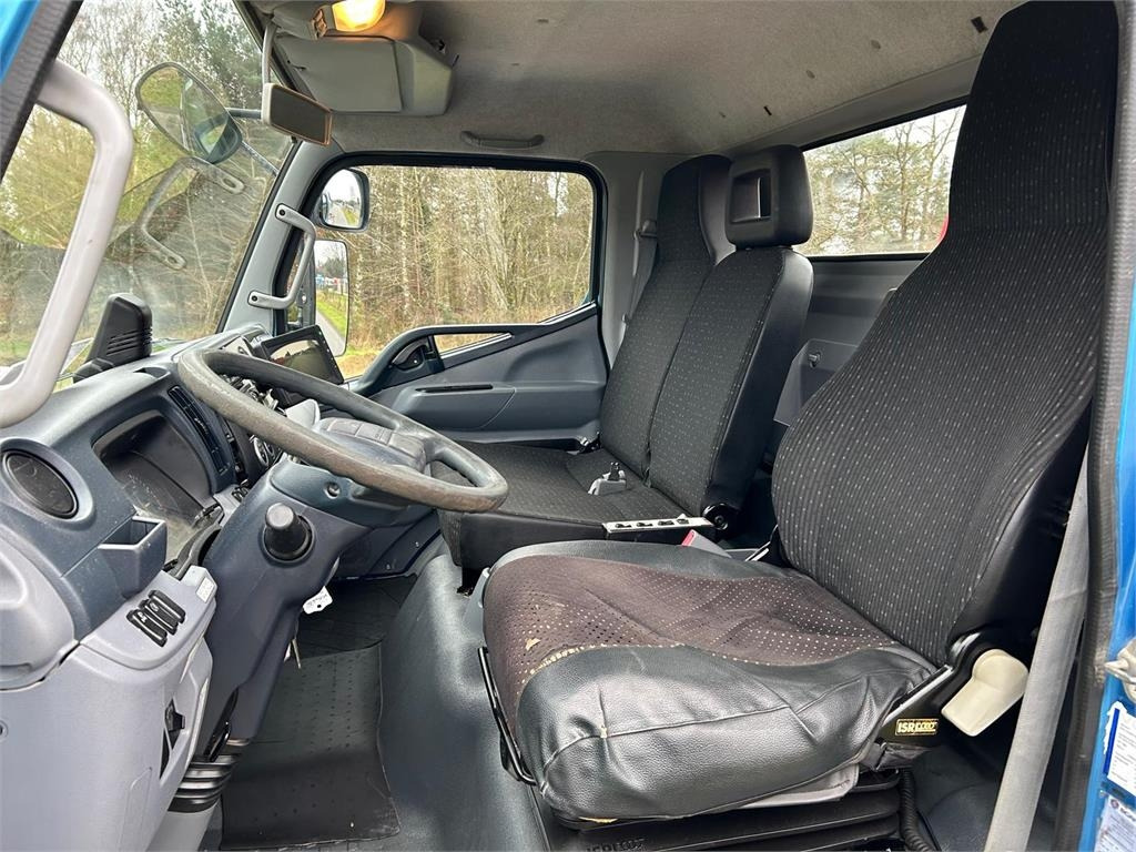 Hákový nosič kontajnerov Mitsubishi Fuso CANTER 9C150: obrázok 7 Hákový nosič kontajnerov Mitsubishi Fuso CANTER 9C150: obrázok 7