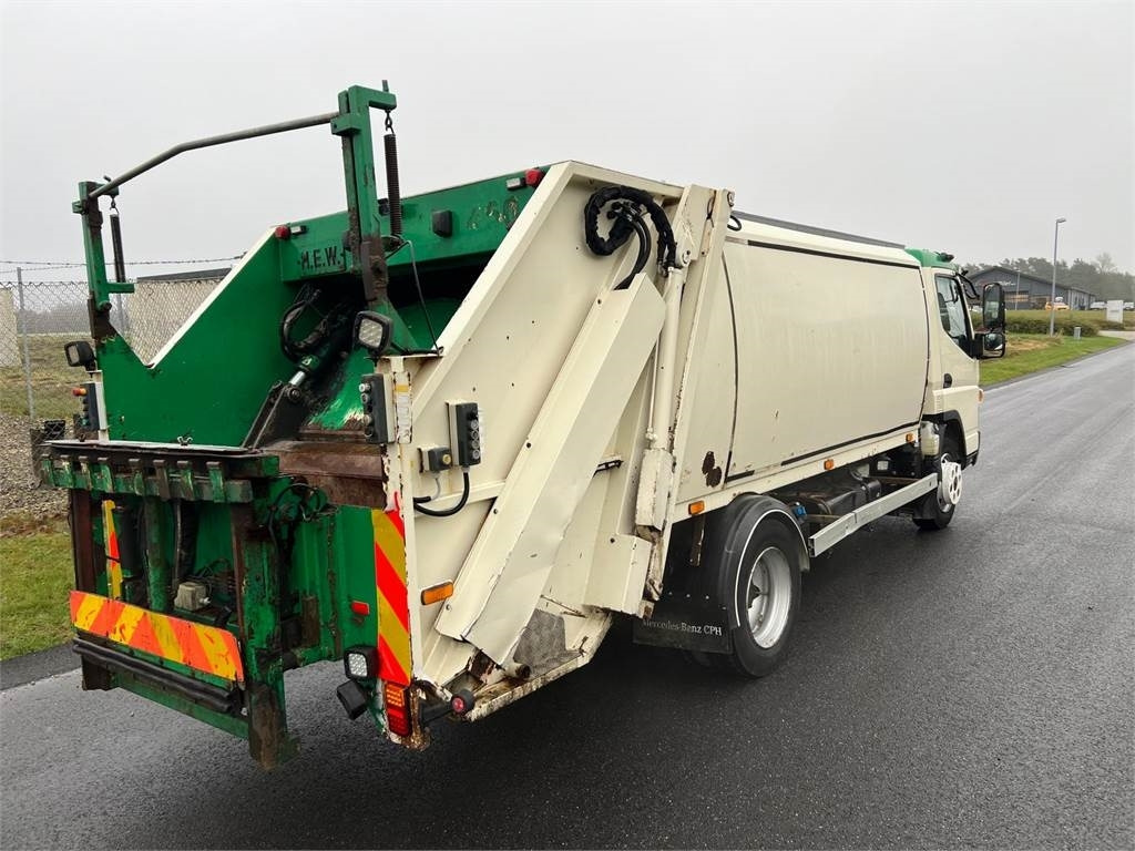 Mitsubishi Fuso CANTER 9C18 - Auto na odvoz odpadu: obrázok 2 Mitsubishi Fuso CANTER 9C18 - Auto na odvoz odpadu: obrázok 2