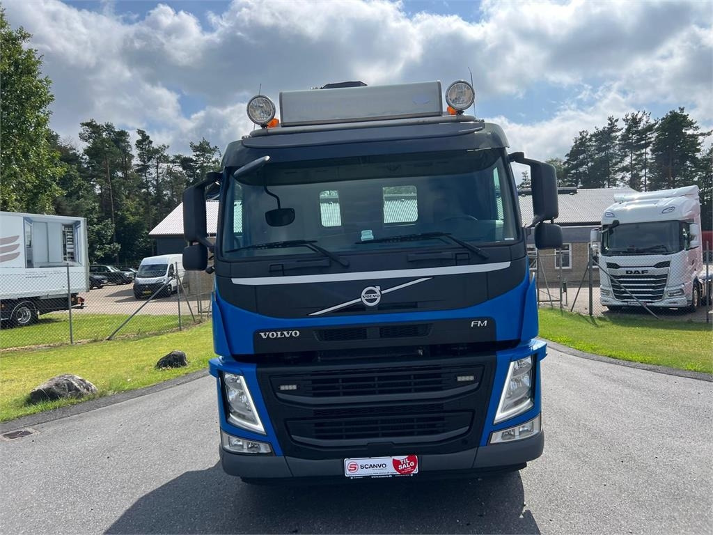 Volvo FM460 - Hiab 302EP 5 kran - Ramenový nosič kontajnerov: obrázok 4 Volvo FM460 - Hiab 302EP 5 kran - Ramenový nosič kontajnerov: obrázok 4