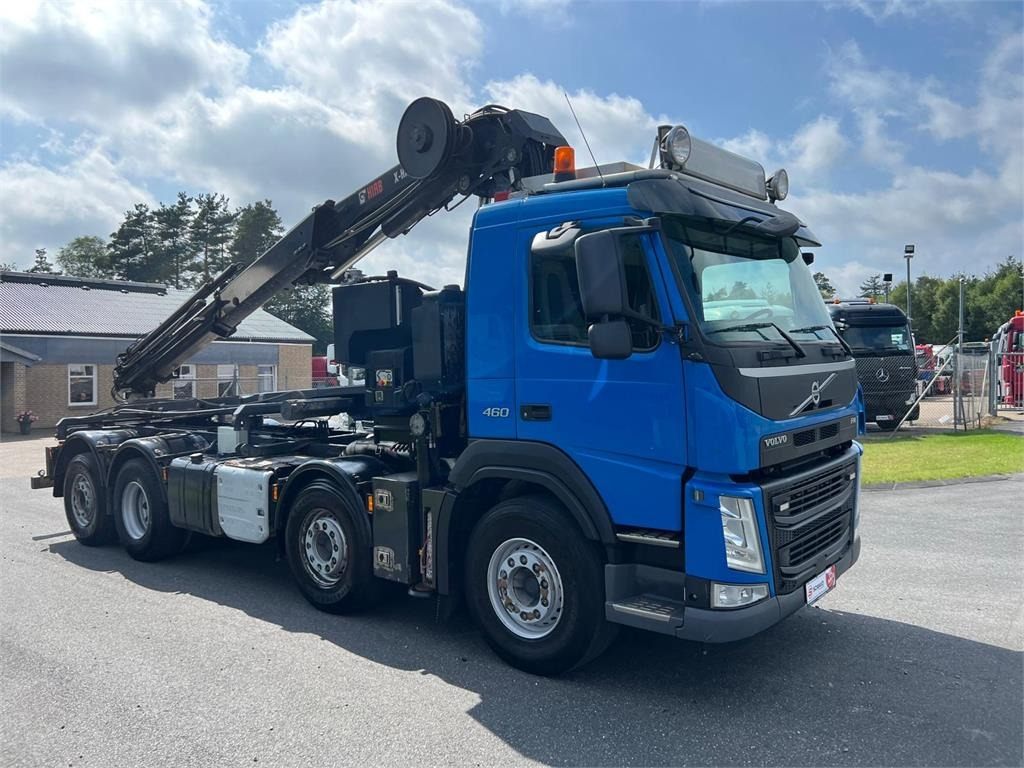 Volvo FM460 - Hiab 302EP 5 kran - Ramenový nosič kontajnerov: obrázok 2 Volvo FM460 - Hiab 302EP 5 kran - Ramenový nosič kontajnerov: obrázok 2