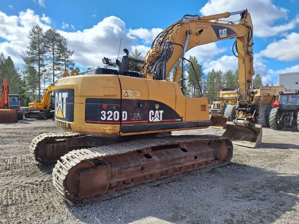 CAT 320DLRR PYÖRITTÄJÄLLÄ  - Pásové rýpadlo: obrázok 3 CAT 320DLRR PYÖRITTÄJÄLLÄ  - Pásové rýpadlo: obrázok 3