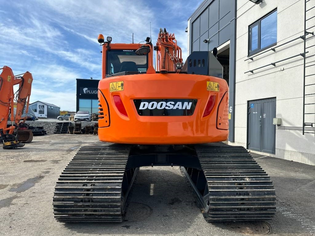 Doosan DX 140 LCR-5 metsäalusta - Pásové rýpadlo: obrázok 3 Doosan DX 140 LCR-5 metsäalusta - Pásové rýpadlo: obrázok 3