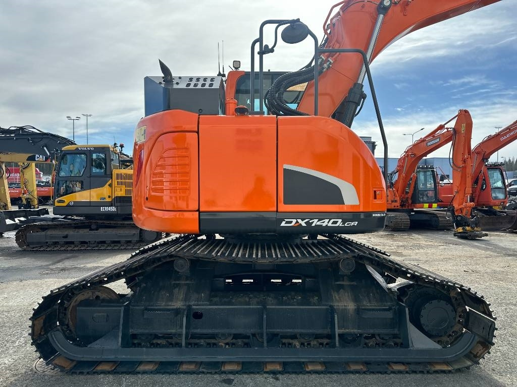 Doosan DX 140 LCR-5 metsäalusta - Pásové rýpadlo: obrázok 5 Doosan DX 140 LCR-5 metsäalusta - Pásové rýpadlo: obrázok 5