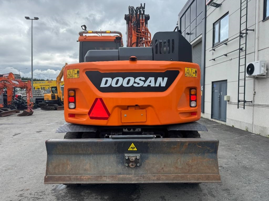 Doosan DX 165 W-5 - Kolesové rýpadlo: obrázok 4 Doosan DX 165 W-5 - Kolesové rýpadlo: obrázok 4
