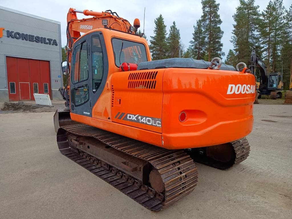 Doosan DX140LC KALLISTAJA+PYÖRITTÄJÄ - Pásové rýpadlo: obrázok 3 Doosan DX140LC KALLISTAJA+PYÖRITTÄJÄ - Pásové rýpadlo: obrázok 3