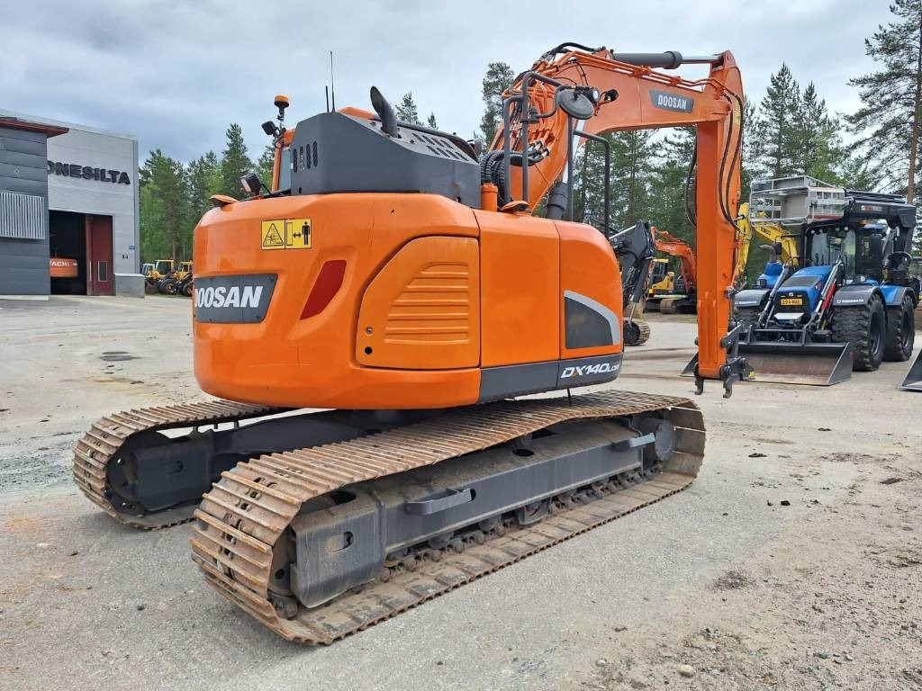 Doosan DX140LCR-5 - Pásové rýpadlo: obrázok 3 Doosan DX140LCR-5 - Pásové rýpadlo: obrázok 3