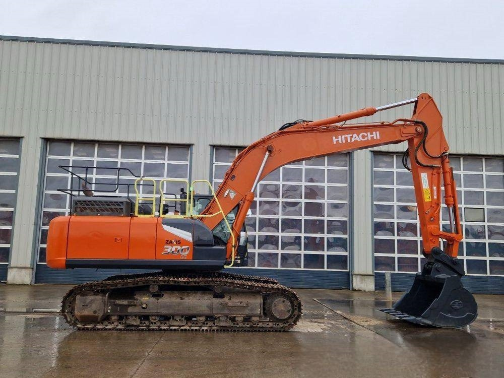 Hitachi ZX 300 LC-7 - Pásové rýpadlo: obrázok 2 Hitachi ZX 300 LC-7 - Pásové rýpadlo: obrázok 2