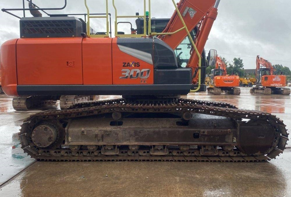 Hitachi ZX 300 LC-7 - Pásové rýpadlo: obrázok 4 Hitachi ZX 300 LC-7 - Pásové rýpadlo: obrázok 4