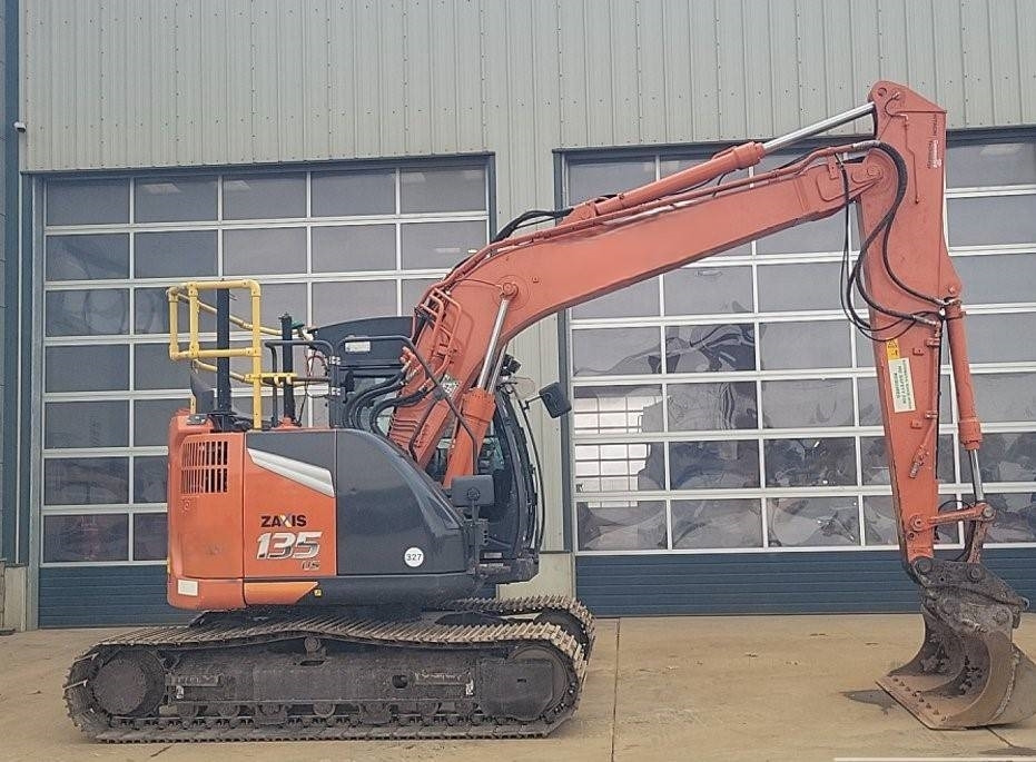 Hitachi ZX135US-7 - Pásové rýpadlo: obrázok 2 Hitachi ZX135US-7 - Pásové rýpadlo: obrázok 2