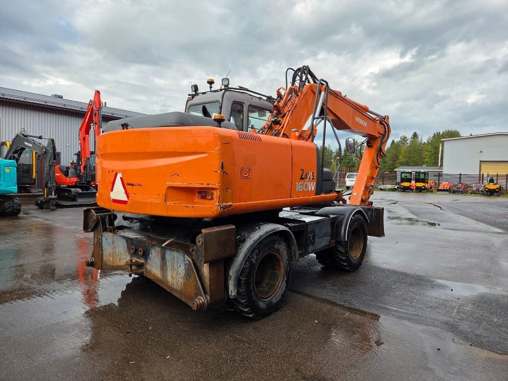 Hitachi ZX160 W PYÖRITTÄJÄLLÄ  - Kolesové rýpadlo: obrázok 4 Hitachi ZX160 W PYÖRITTÄJÄLLÄ  - Kolesové rýpadlo: obrázok 4