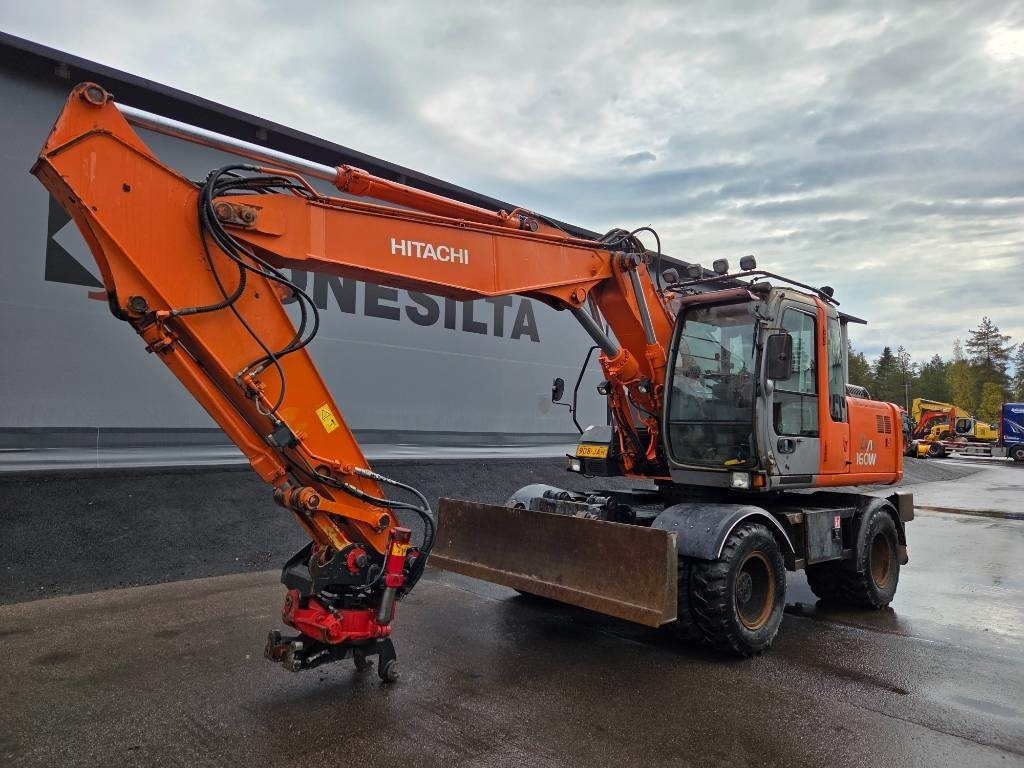 Leasing Hitachi ZX160 W PYÖRITTÄJÄLLÄ  Hitachi ZX160 W PYÖRITTÄJÄLLÄ: obrázok 13