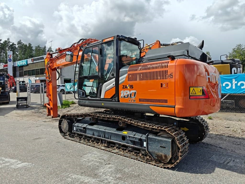 Hitachi ZX180LCN-7 - Pásové rýpadlo: obrázok 1 Hitachi ZX180LCN-7 - Pásové rýpadlo: obrázok 1