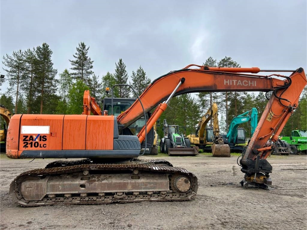 Hitachi ZX210LC-3 - Pásové rýpadlo: obrázok 3 Hitachi ZX210LC-3 - Pásové rýpadlo: obrázok 3