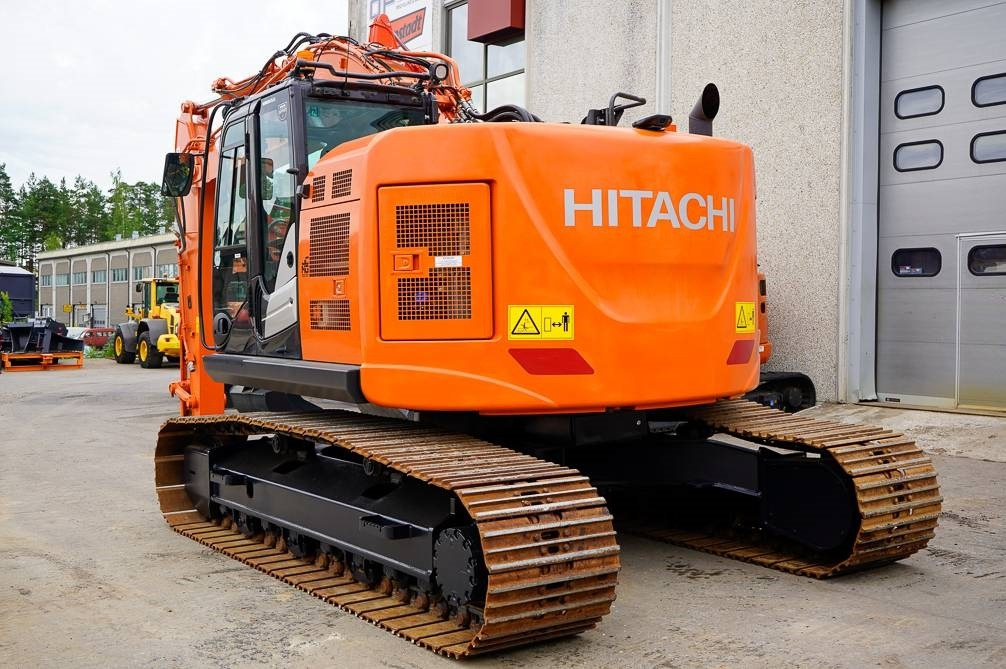 Leasing Hitachi ZX225USLC-6  Hitachi ZX225USLC-6: obrázok 11
