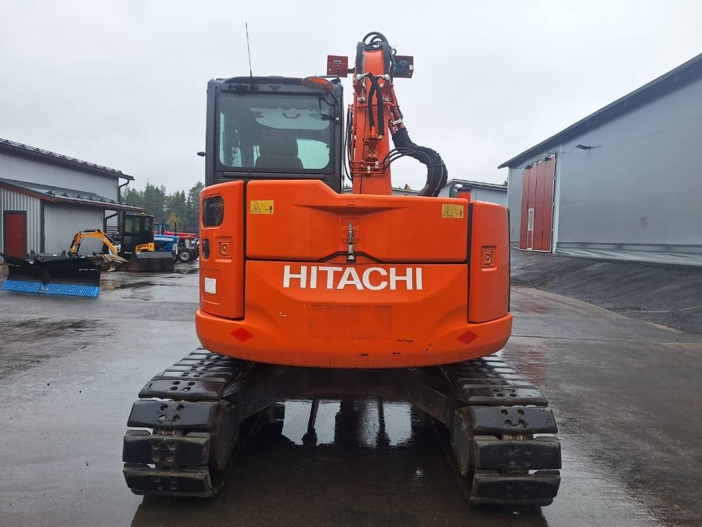 Hitachi ZX85US-5 PYÖRITTÄJÄLLÄ - Mini rýpadlo: obrázok 3 Hitachi ZX85US-5 PYÖRITTÄJÄLLÄ - Mini rýpadlo: obrázok 3