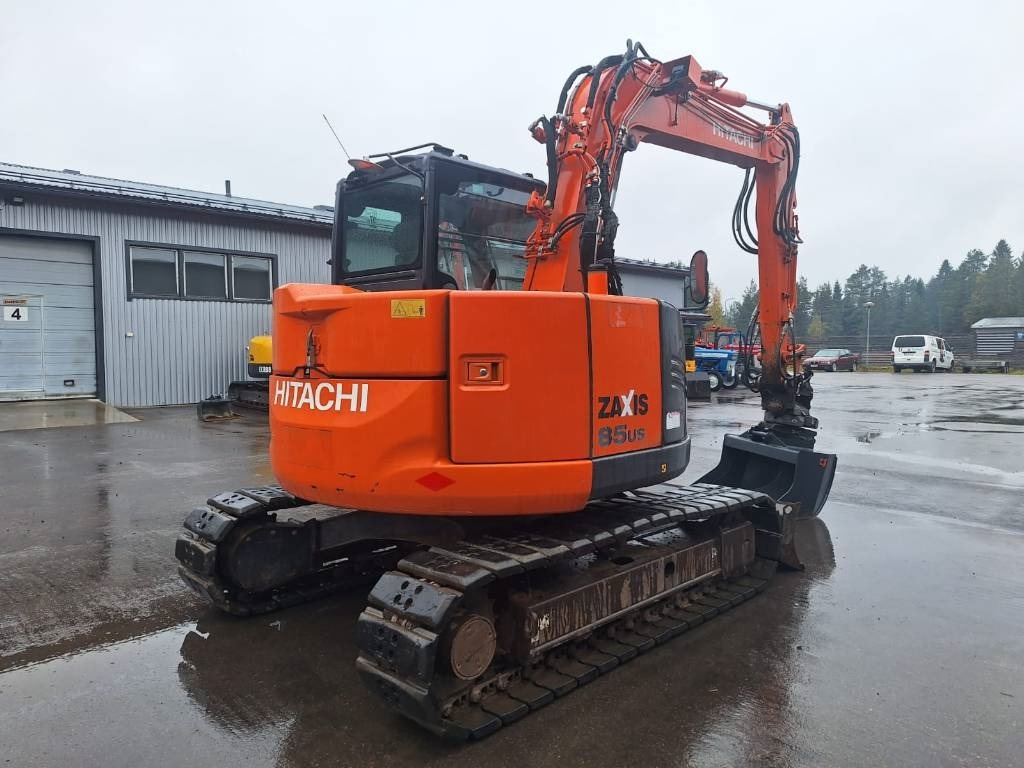Hitachi ZX85US-5 PYÖRITTÄJÄLLÄ - Mini rýpadlo: obrázok 4 Hitachi ZX85US-5 PYÖRITTÄJÄLLÄ - Mini rýpadlo: obrázok 4