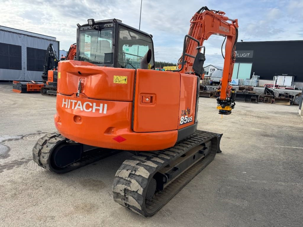 Hitachi ZX85USB-6, Uudella engcon EC209 tiltillä - Mini rýpadlo: obrázok 5 Hitachi ZX85USB-6, Uudella engcon EC209 tiltillä - Mini rýpadlo: obrázok 5