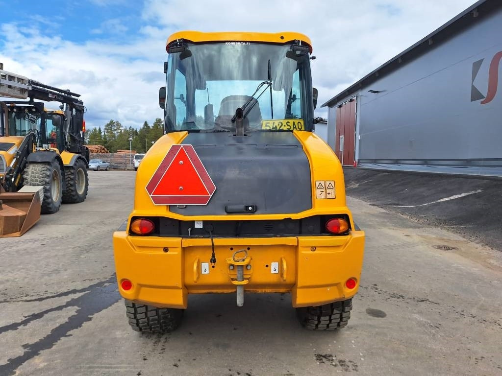 JCB 409 AURA, HIEKOITIN YM. - Kolesový nakladač: obrázok 3 JCB 409 AURA, HIEKOITIN YM. - Kolesový nakladač: obrázok 3