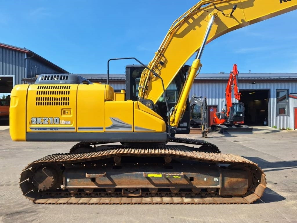 Kobelco SK210LC-11 PYÖRITTÄJÄLLÄ - Pásové rýpadlo: obrázok 5 Kobelco SK210LC-11 PYÖRITTÄJÄLLÄ - Pásové rýpadlo: obrázok 5