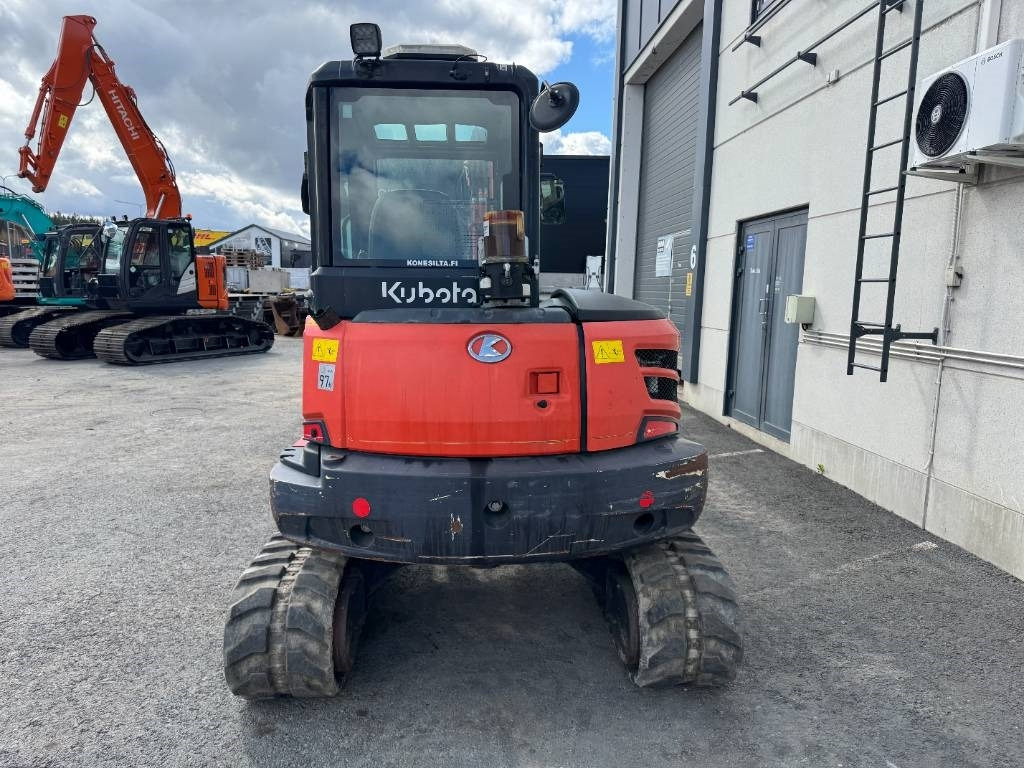 Kubota KX057-4 PYÖRITTÄJÄLLÄ - Mini rýpadlo: obrázok 4 Kubota KX057-4 PYÖRITTÄJÄLLÄ - Mini rýpadlo: obrázok 4